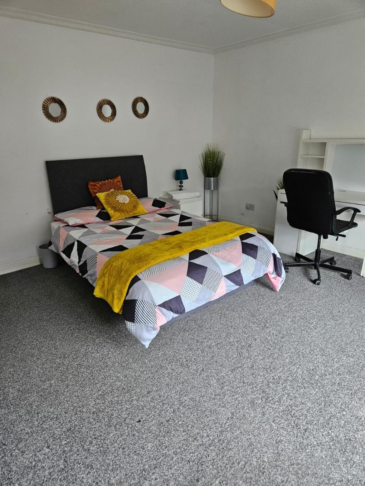 Double Room Close To Headingley Stadium Leeds  Eksteriør bilde